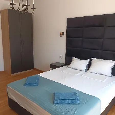 Apartment Ora *