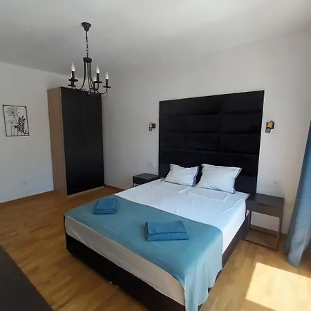 Ora Apartment